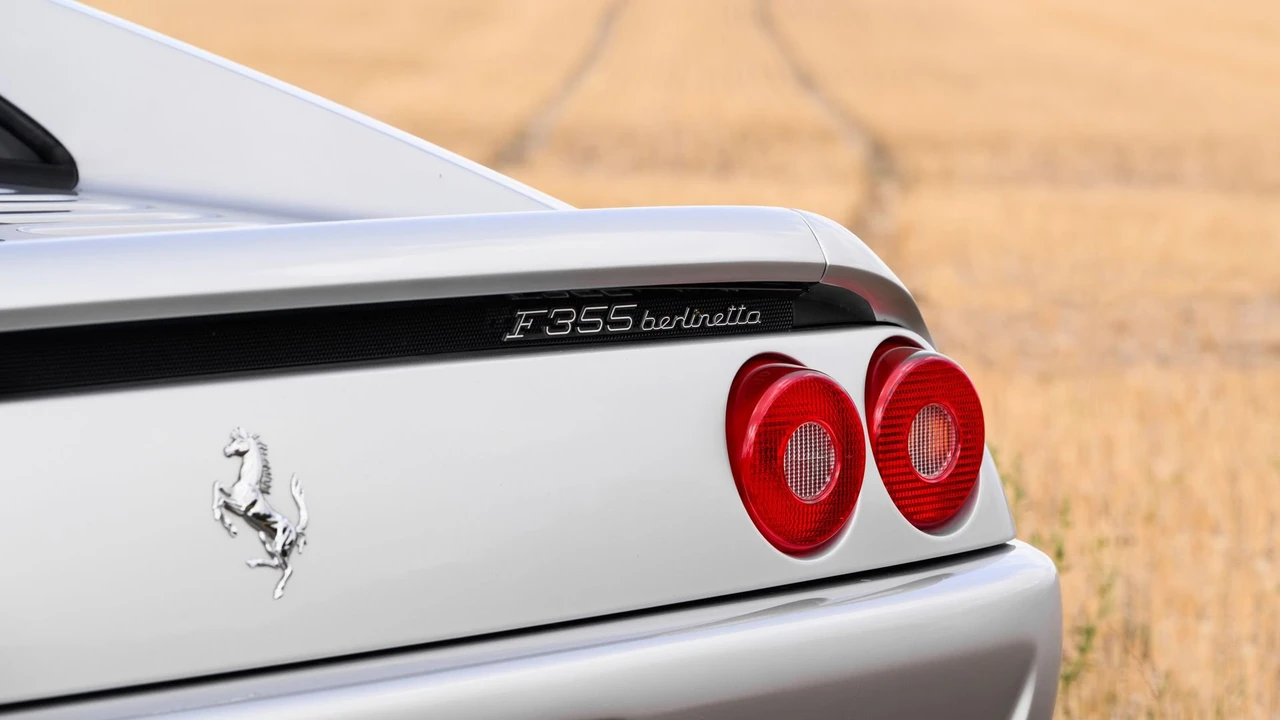 1996 Ferrari F355 Berlinetta - Image 11 of 31