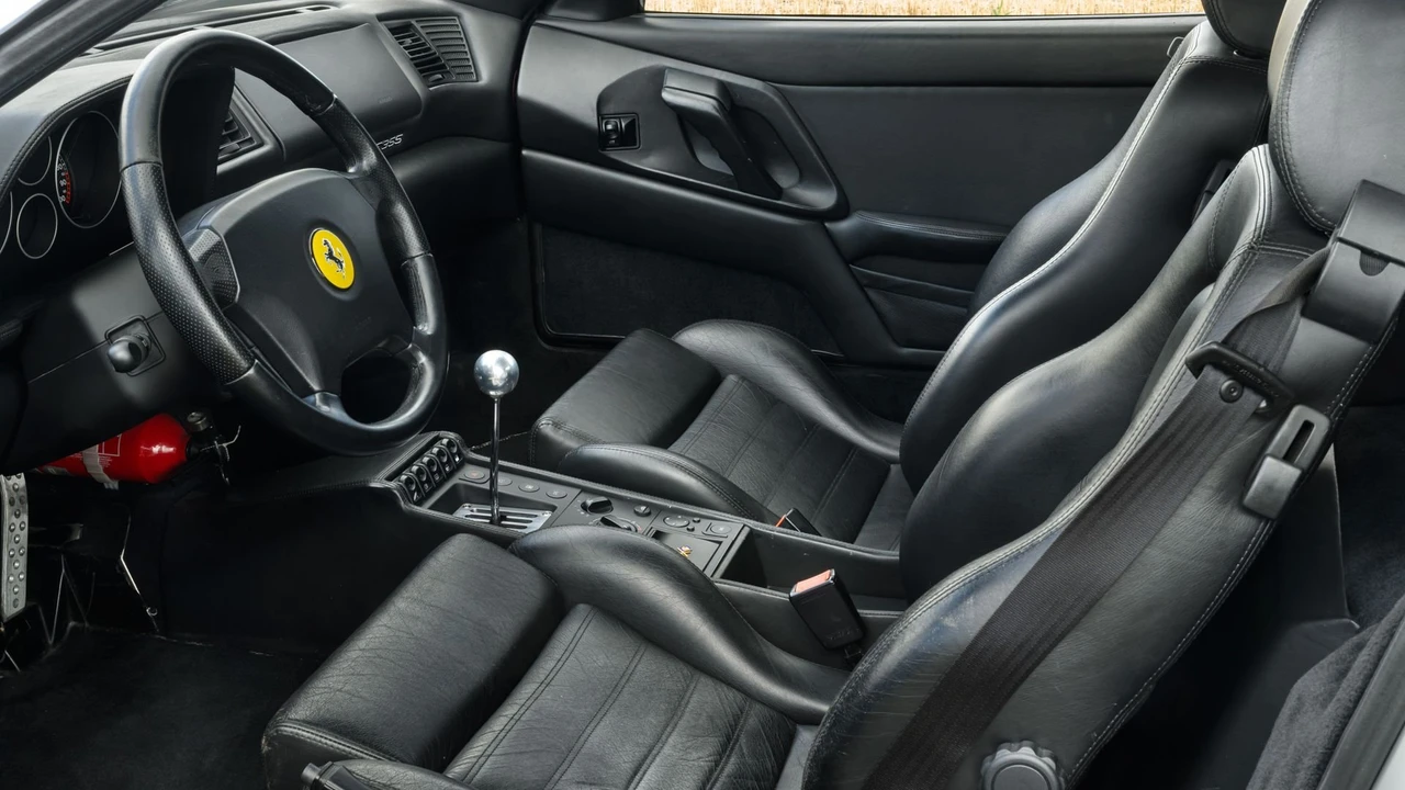 1996 Ferrari F355 Berlinetta - Image 26 of 31