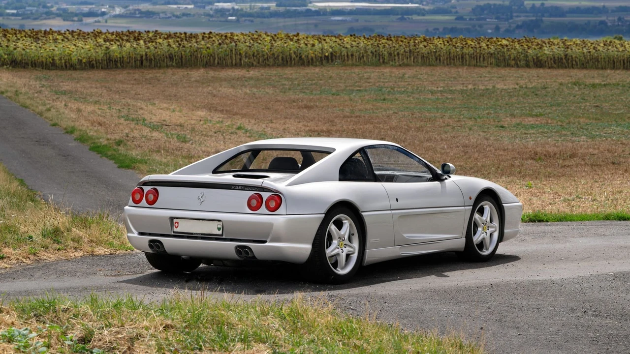 1996 Ferrari F355 Berlinetta - Image 15 of 31