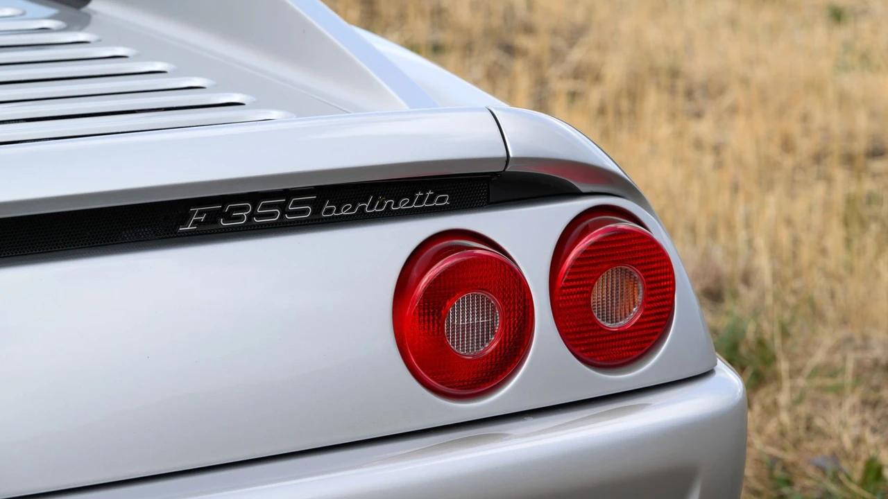 1996 Ferrari F355 Berlinetta - Image 21 of 31
