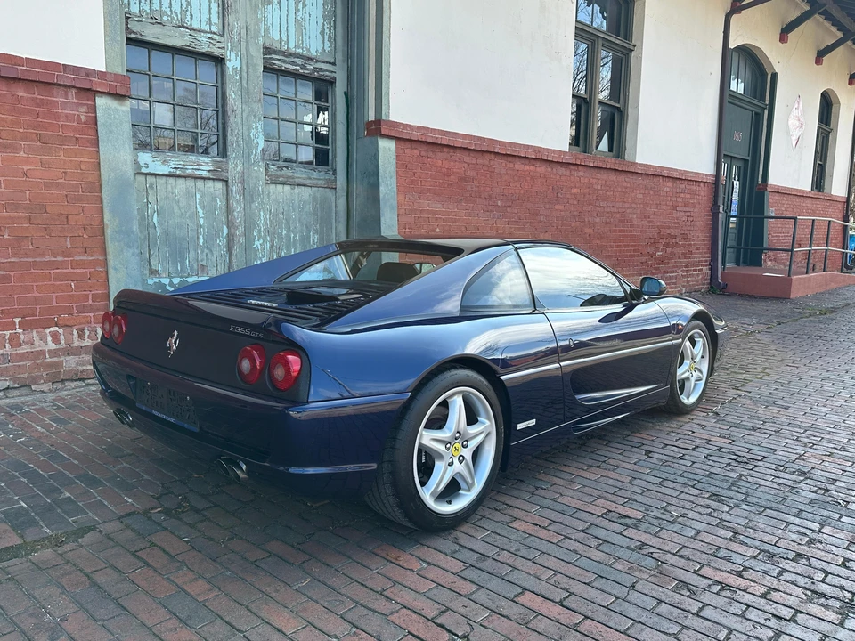 1996 Ferrari F355 GTS - Image 10 of 31