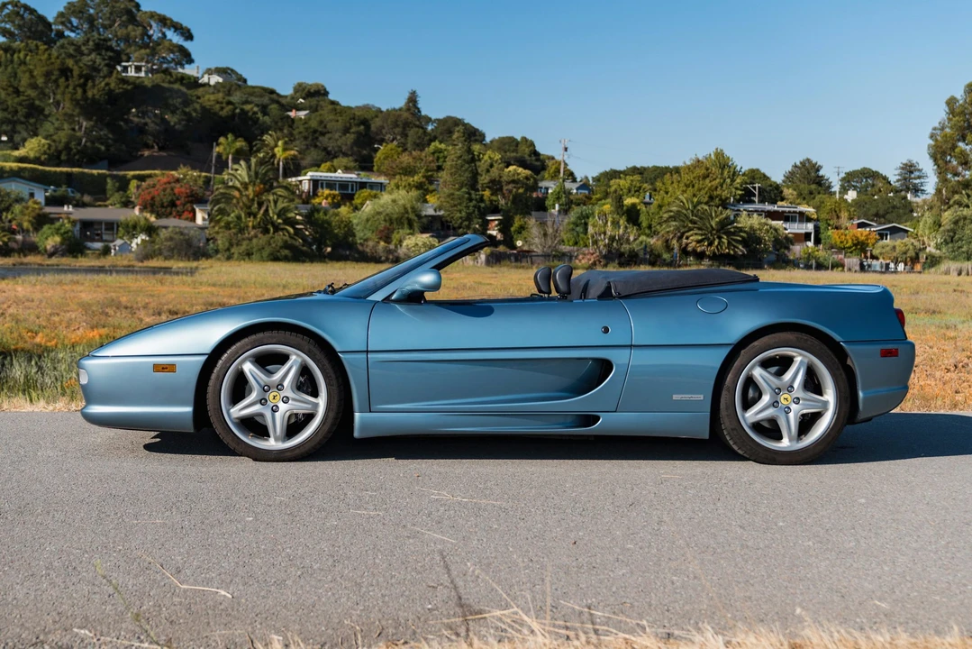 1996 Ferrari F355 Spider - Image 18 of 31