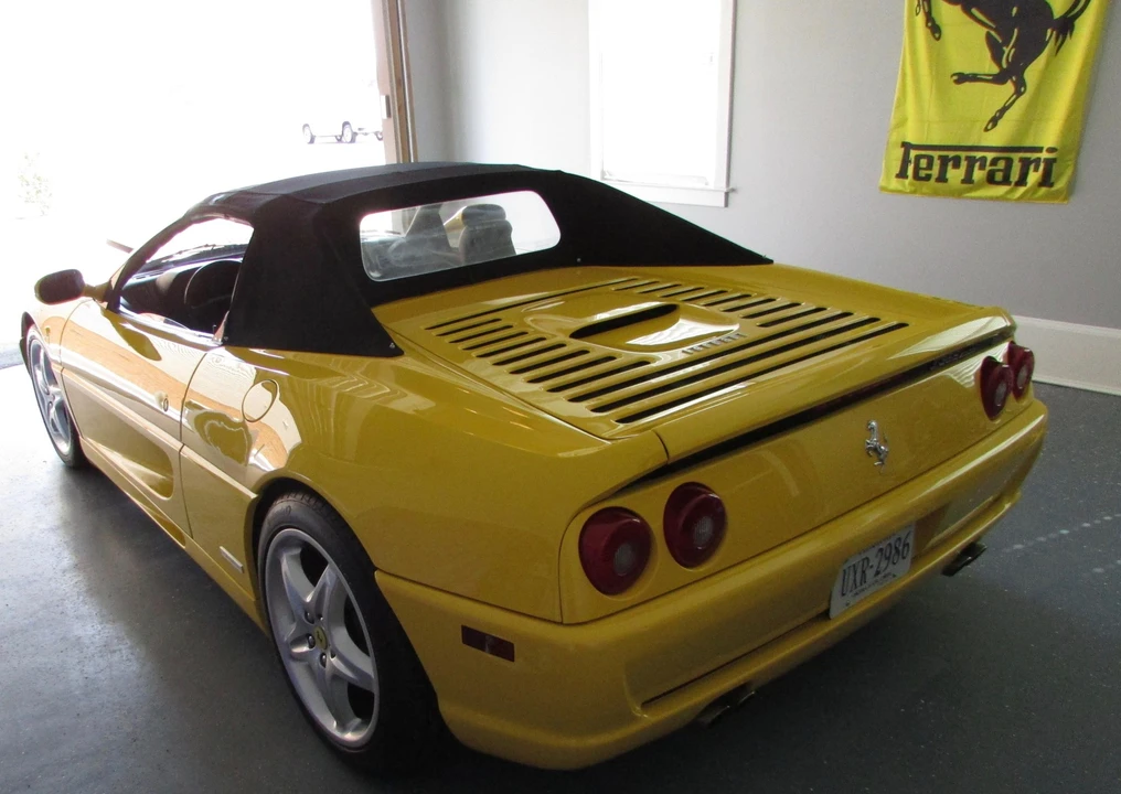 1996 Ferrari F355 Spider - Image 17 of 31