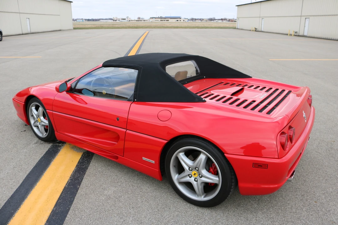 1996 Ferrari F355 Spider - Image 25 of 31