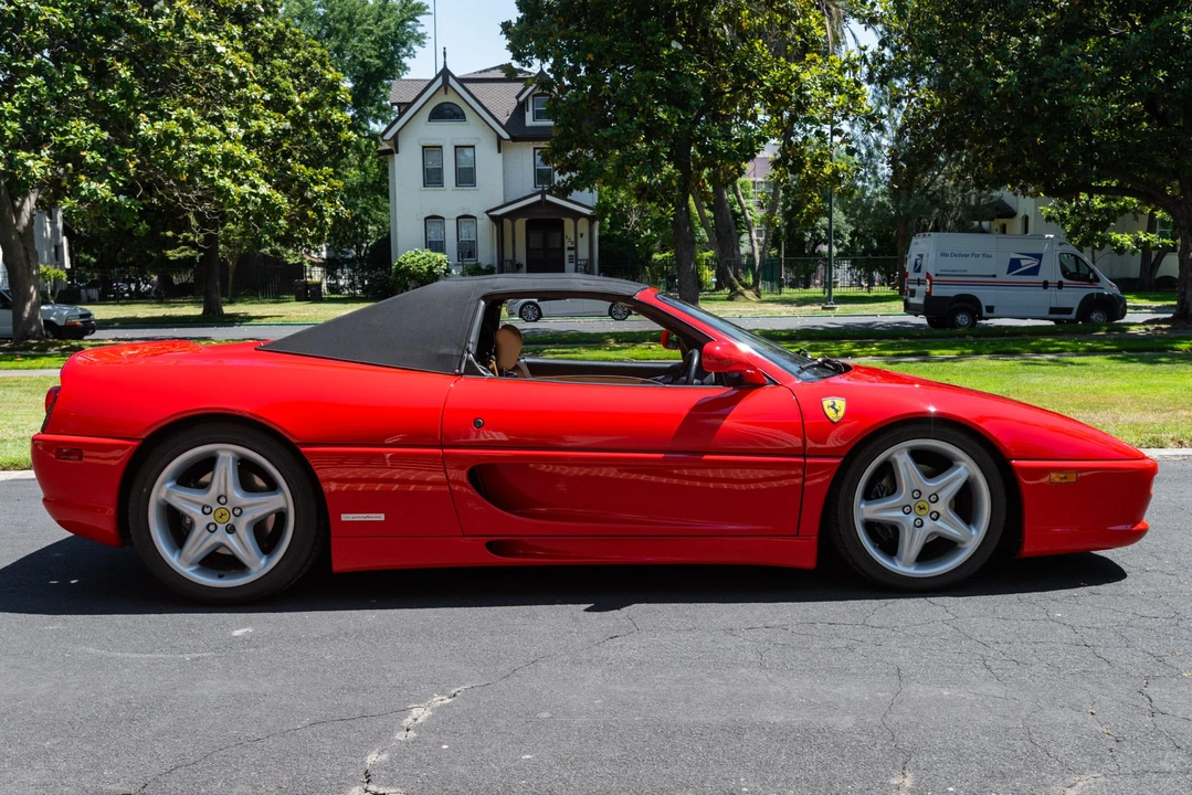 1996 Ferrari F355 Spider - Image 13 of 31