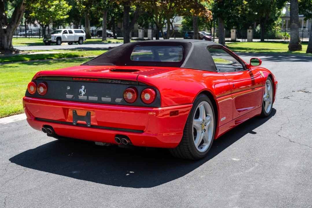 1996 Ferrari F355 Spider - Image 14 of 31