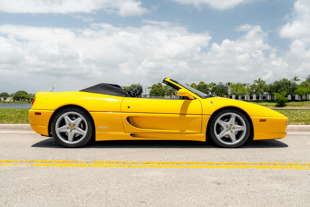 1996 Ferrari F355 Spider - Image 10 of 31