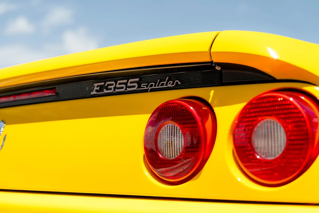 1996 Ferrari F355 Spider - Image 26 of 31