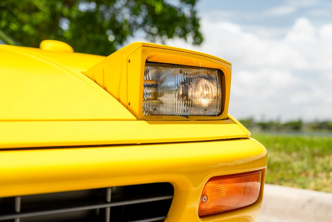 1996 Ferrari F355 Spider - Image 17 of 31