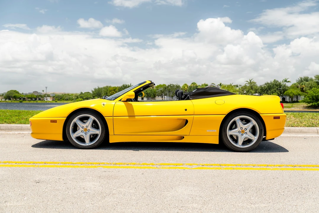 1996 Ferrari F355 Spider - Image 15 of 31