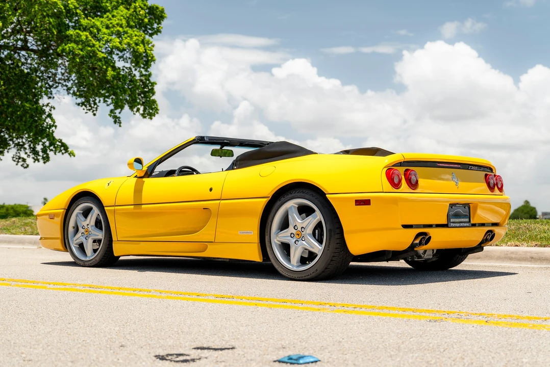 1996 Ferrari F355 Spider - Image 13 of 31