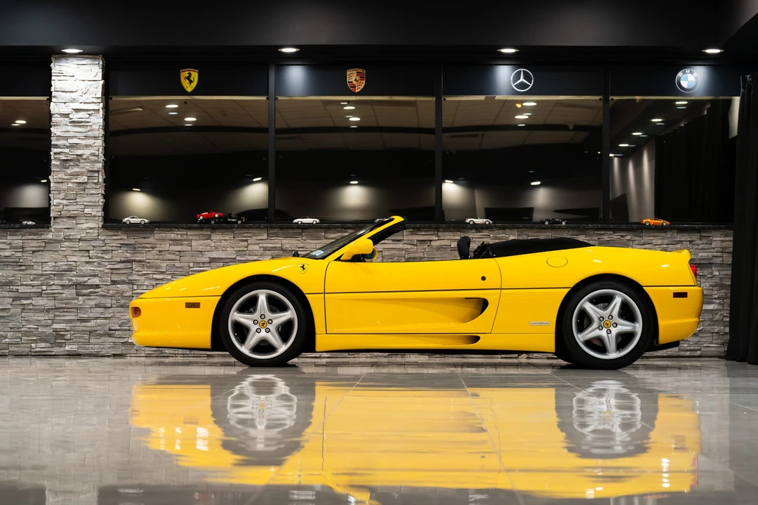 1996 Ferrari F355 Spider - Image 25 of 31