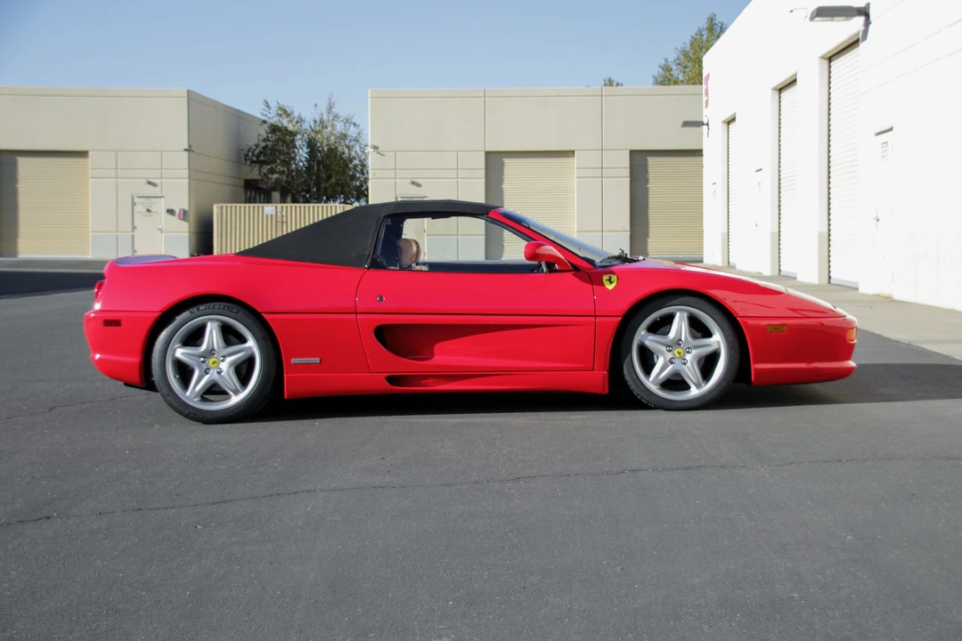 1996 Ferrari F355 Spider - Image 27 of 31