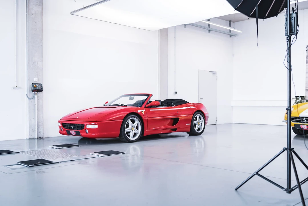 1996 Ferrari F355 Spider - Image 12 of 31