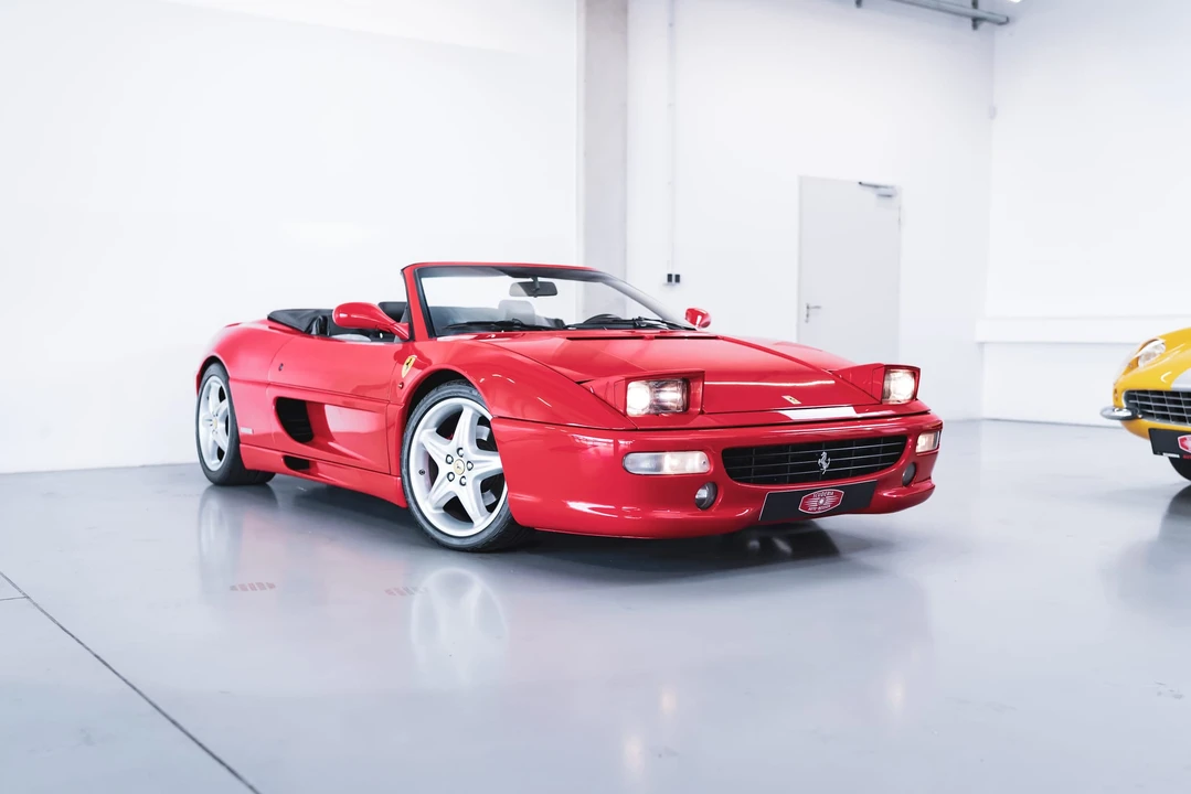 1996 Ferrari F355 Spider - Image 2 of 31