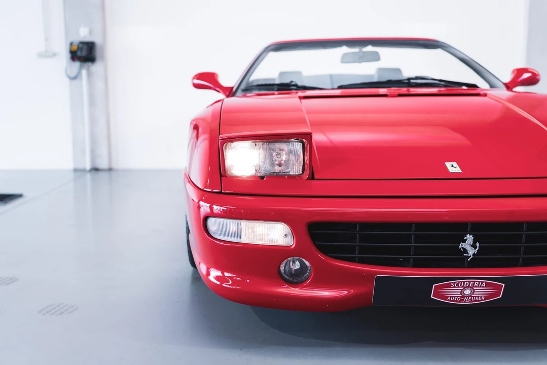 1996 Ferrari F355 Spider - Image 30 of 31