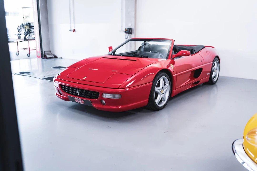 1996 Ferrari F355 Spider - Image 10 of 31