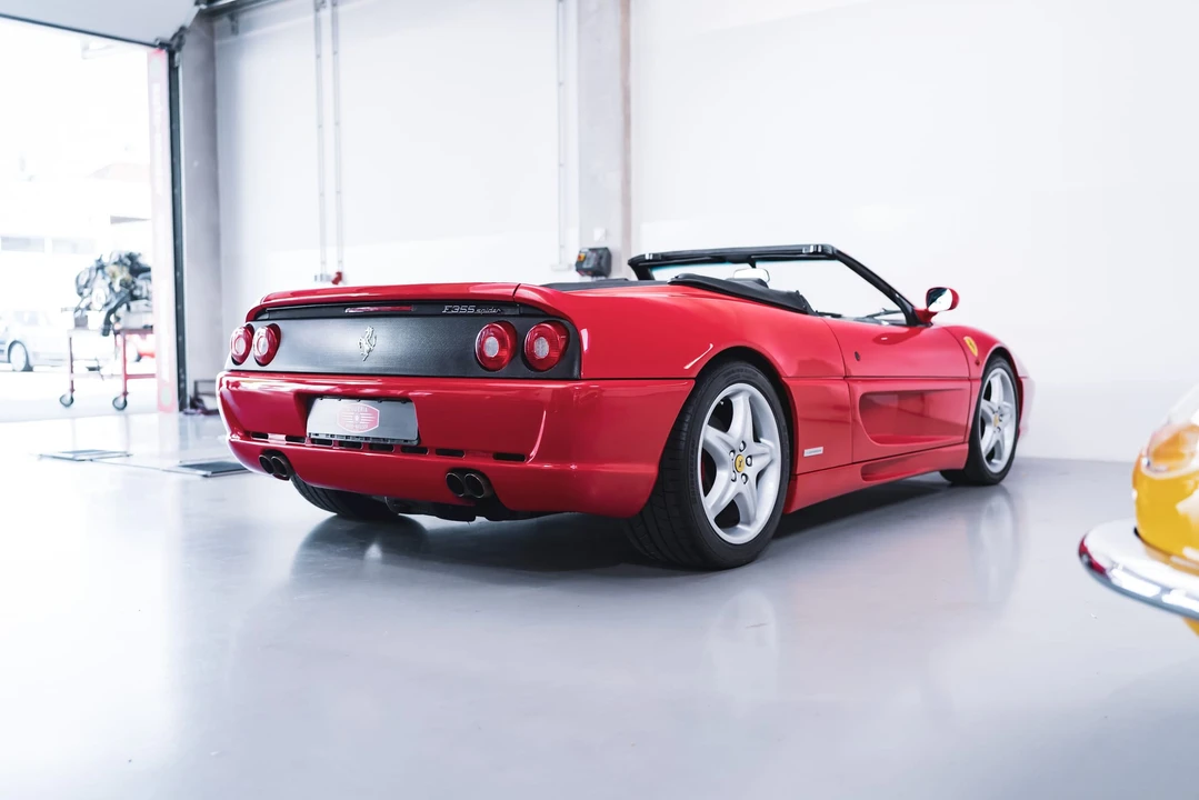 1996 Ferrari F355 Spider - Image 20 of 31