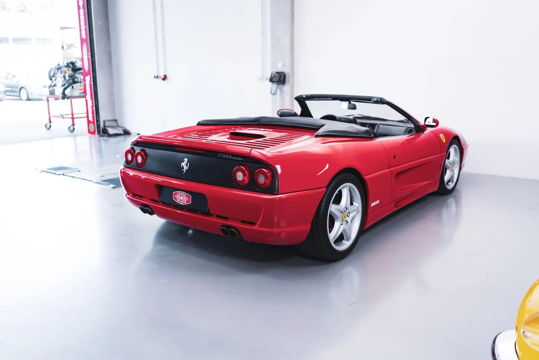 1996 Ferrari F355 Spider - Image 21 of 31