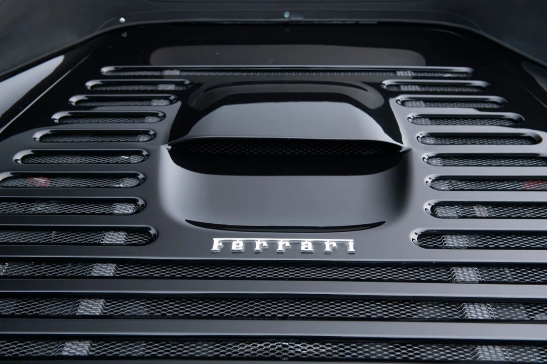 1996 Ferrari F355 Spider - Image 25 of 30