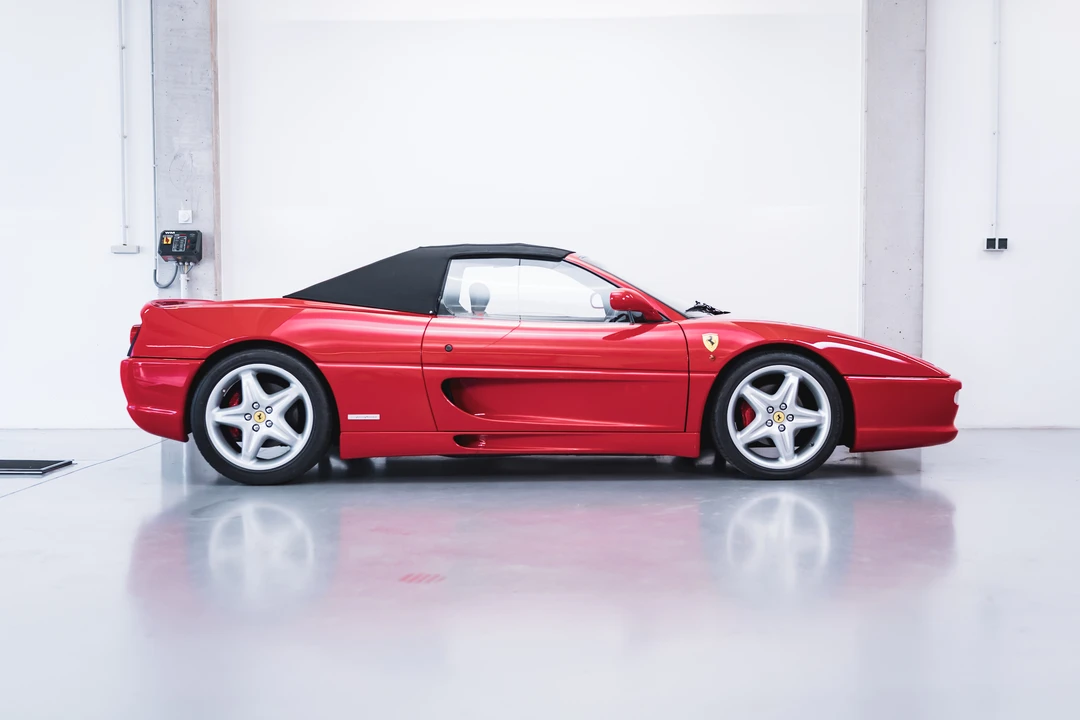 1996 Ferrari F355 Spider - Image 21 of 31