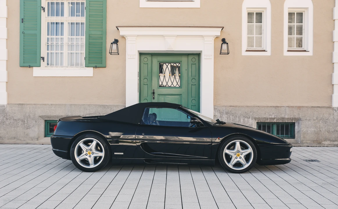 1996 Ferrari F355 Spider - Image 19 of 31