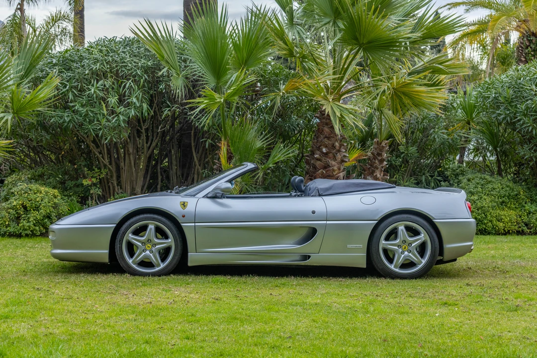 1996 Ferrari F355 Spider - Image 16 of 31