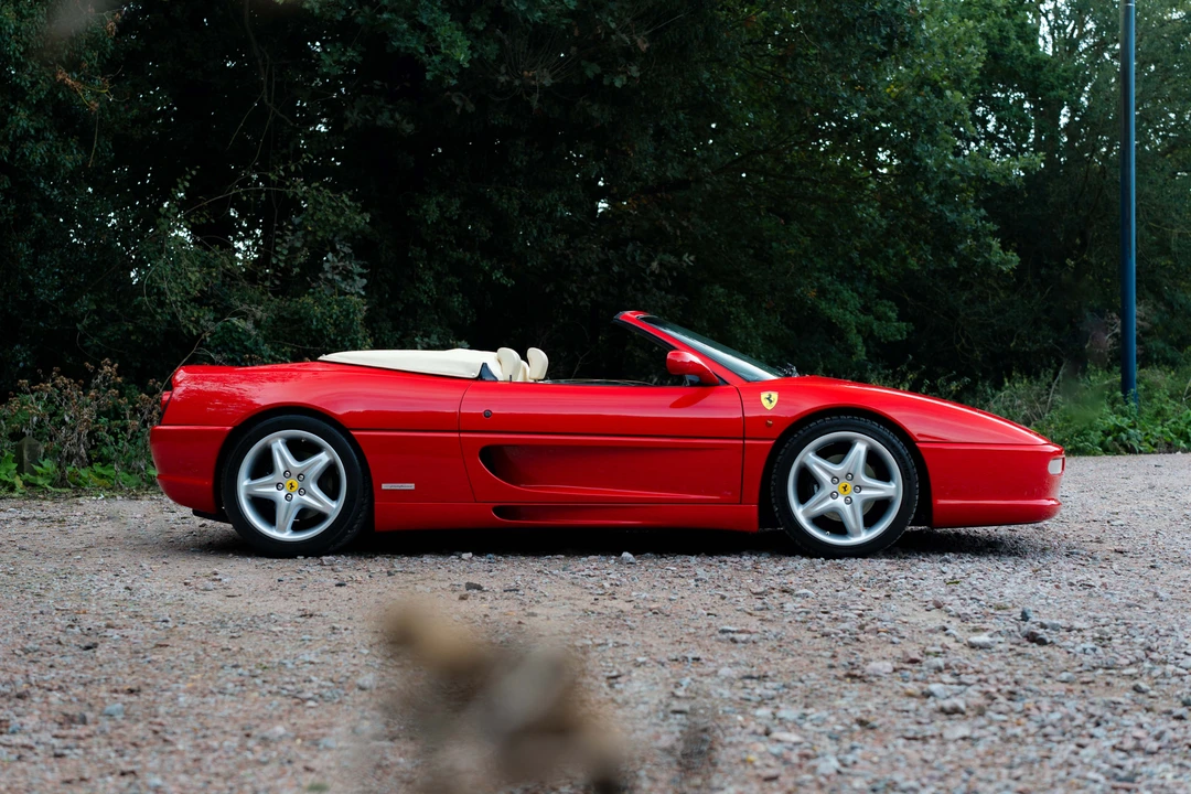 1996 Ferrari F355 Spider - Image 15 of 31
