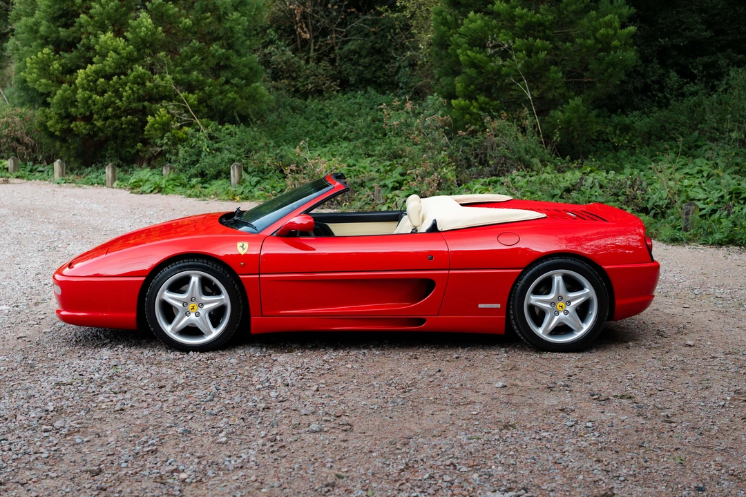 1996 Ferrari F355 Spider - Image 9 of 31