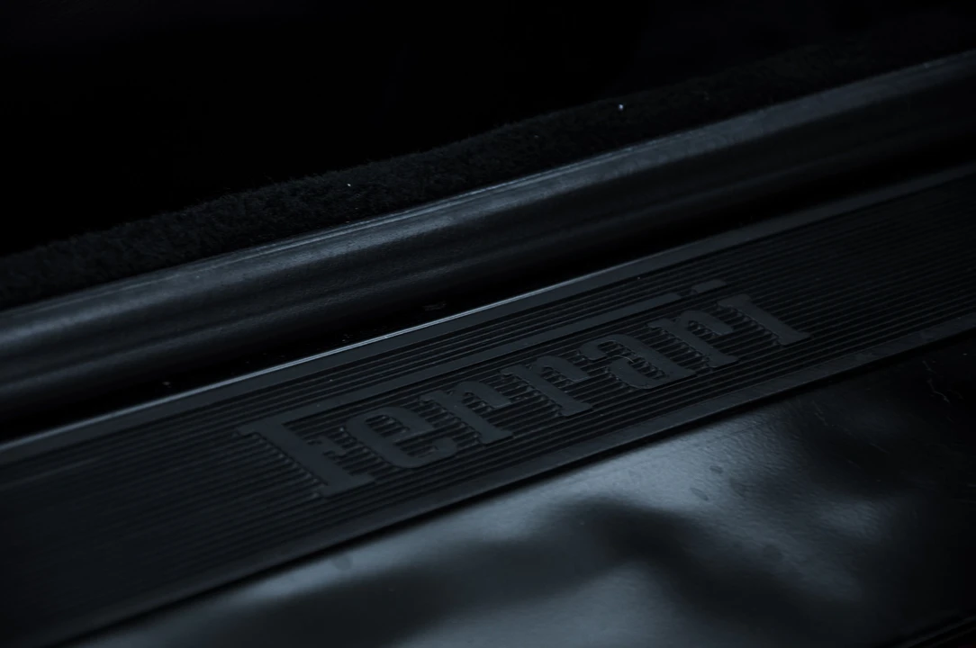 1996 Ferrari F355 Spider - Image 28 of 31