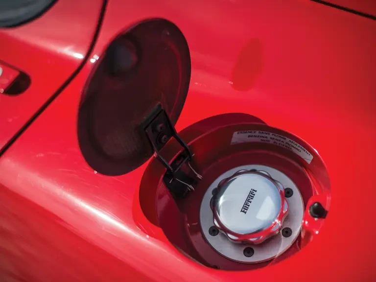1996 Ferrari F50 - Image 25 of 30