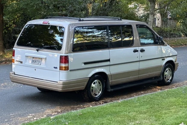 1996 Ford Aerostar - Image 2 of 9