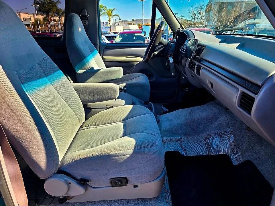 1996 Ford Bronco 5th Gen - Image 9 of 20