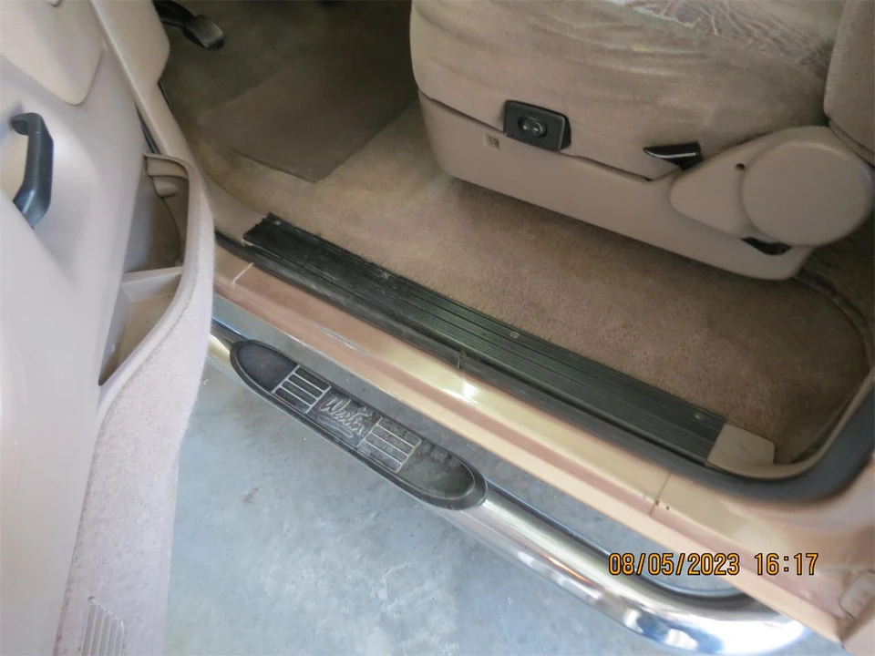 1996 Ford Bronco 5th Gen - Image 13 of 31