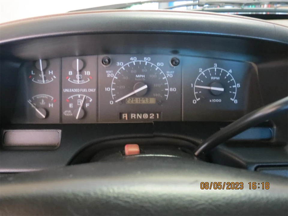 1996 Ford Bronco 5th Gen - Image 20 of 31
