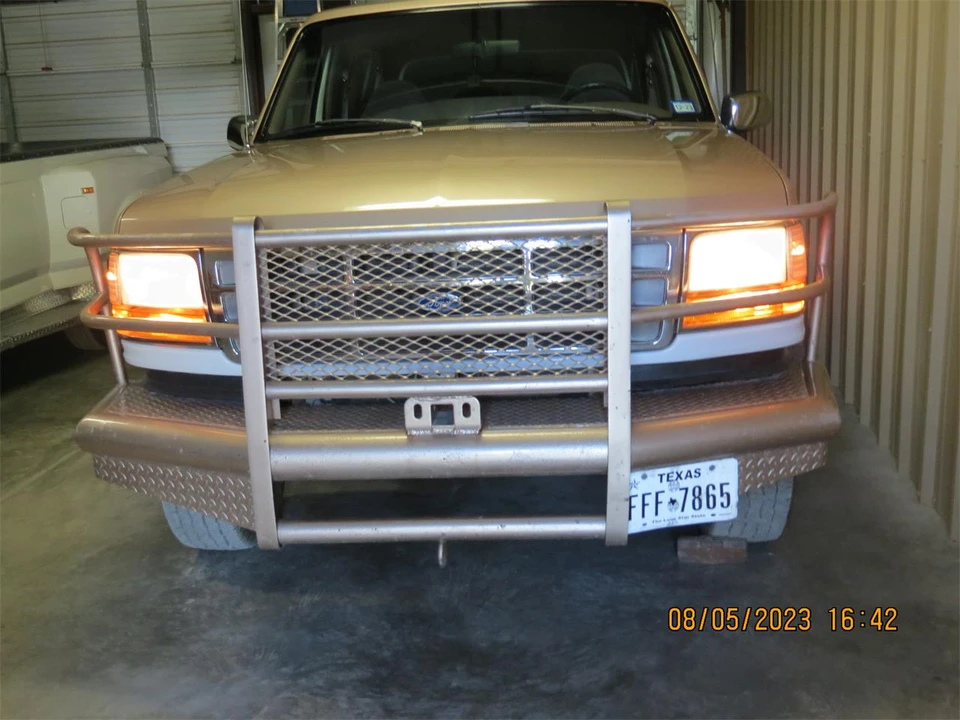 1996 Ford Bronco 5th Gen - Image 4 of 31