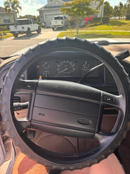 1996 Ford Bronco 5th Gen - Image 11 of 13