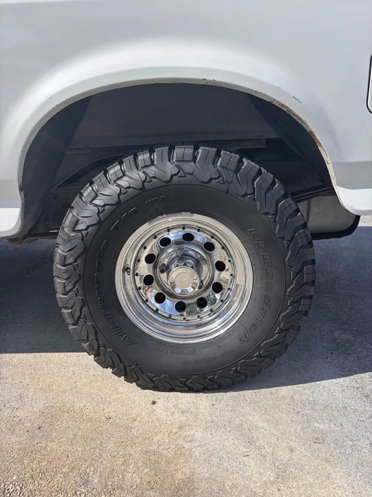 1996 Ford Bronco 5th Gen - Image 9 of 13