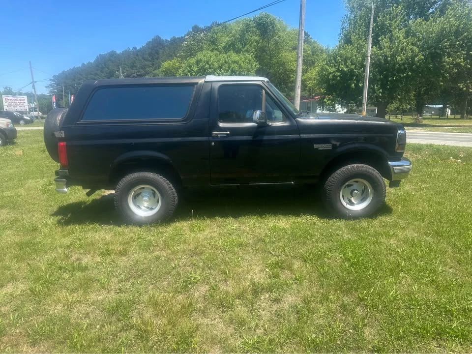 1996 Ford Bronco 5th Gen - Image 3 of 11