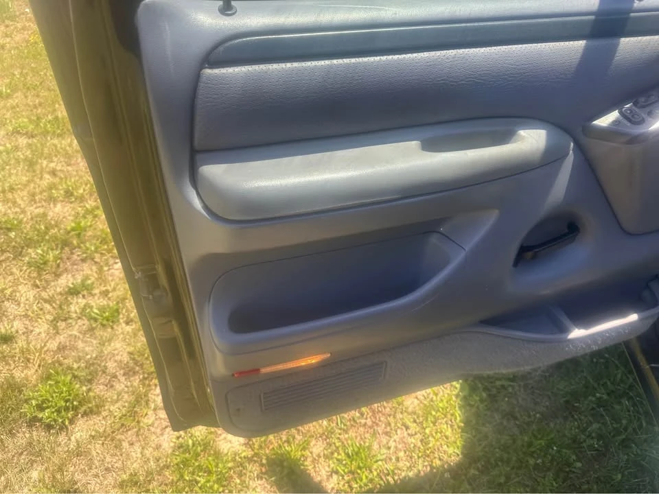 1996 Ford Bronco 5th Gen - Image 5 of 11