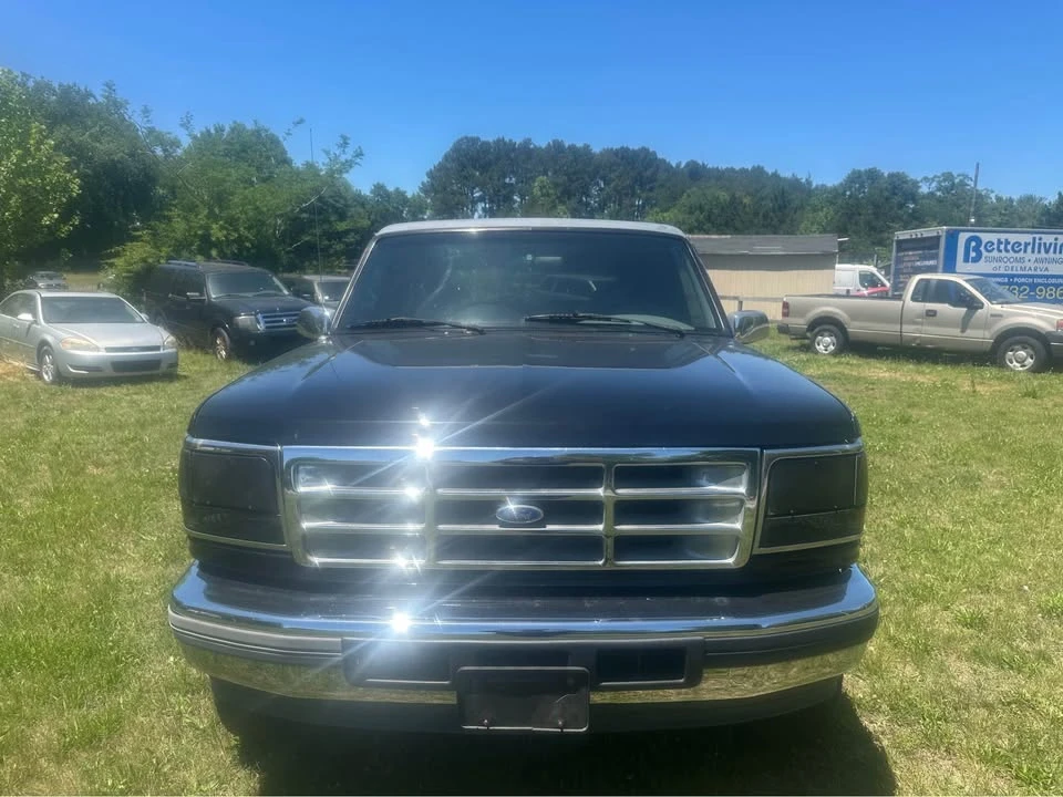 1996 Ford Bronco 5th Gen - Image 2 of 11