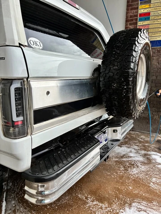 1996 Ford Bronco 5th Gen - Image 5 of 20