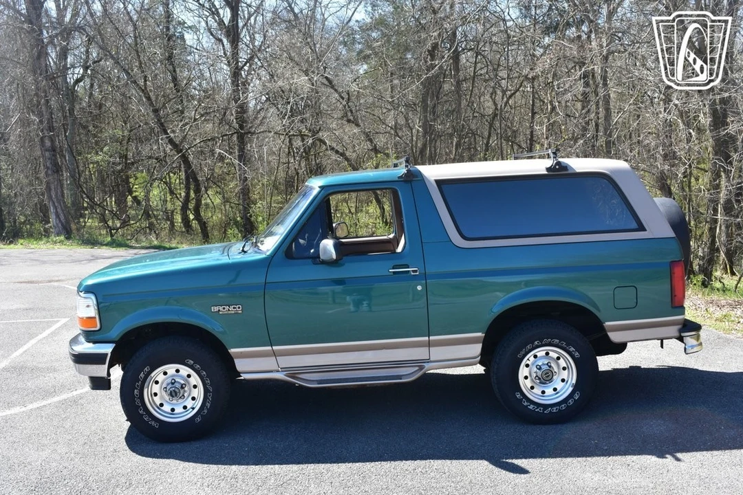 1996 Ford Bronco 5th Gen - Image 10 of 12