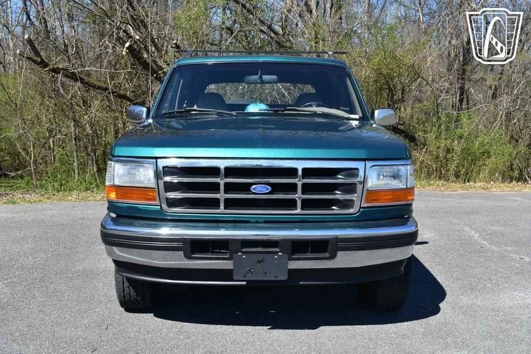 1996 Ford Bronco 5th Gen - Image 4 of 12