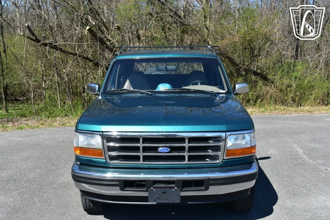 1996 Ford Bronco 5th Gen - Image 3 of 12