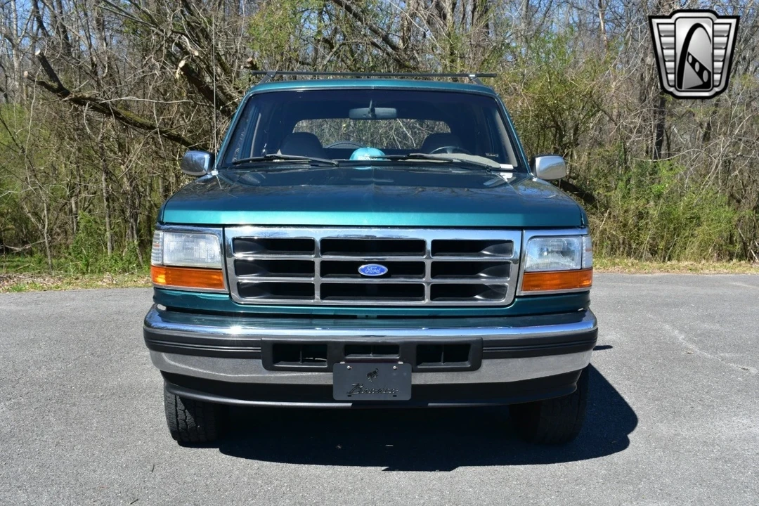 1996 Ford Bronco 5th Gen - Image 3 of 12