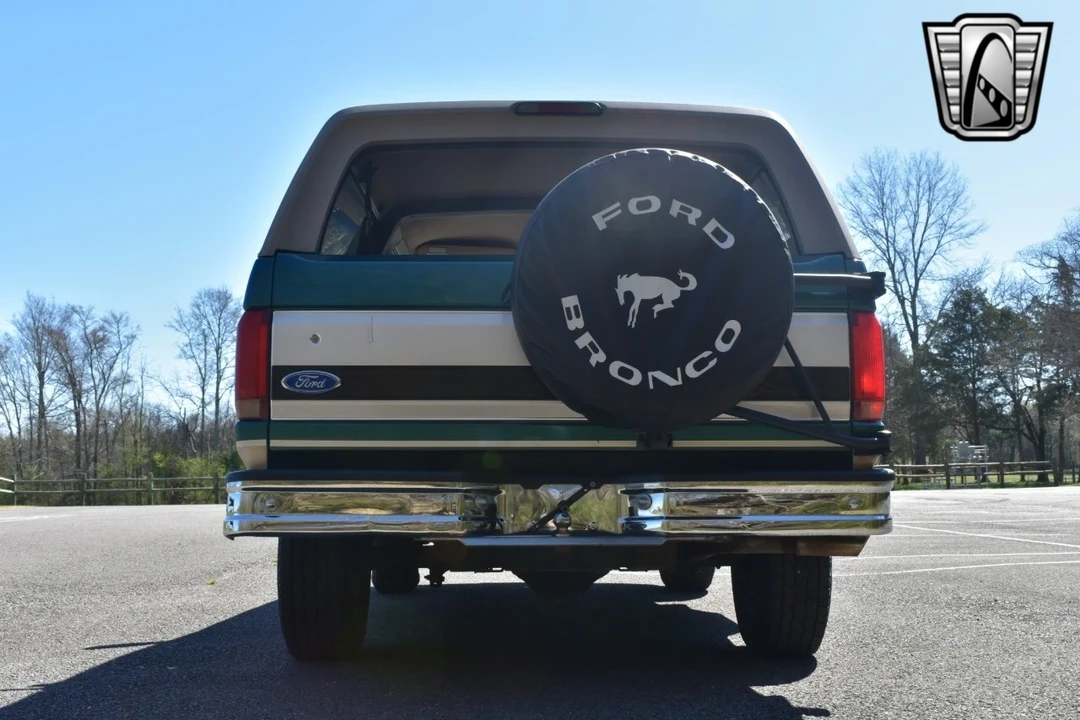 1996 Ford Bronco 5th Gen - Image 8 of 12