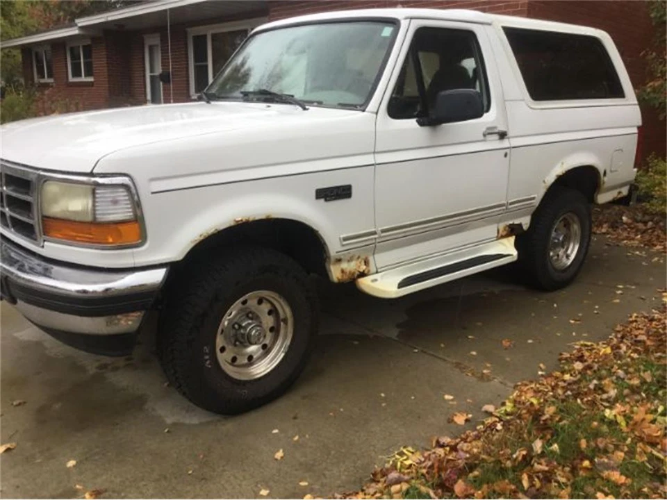 1996 Ford Bronco 5th Gen - Image 4 of 10