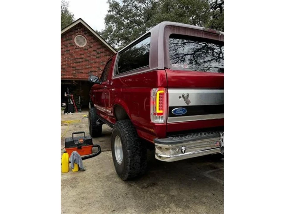1996 Ford Bronco 5th Gen - Image 6 of 14