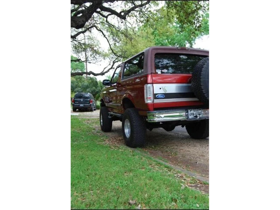 1996 Ford Bronco 5th Gen - Image 4 of 14